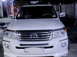 تويوتا لاندكروزر